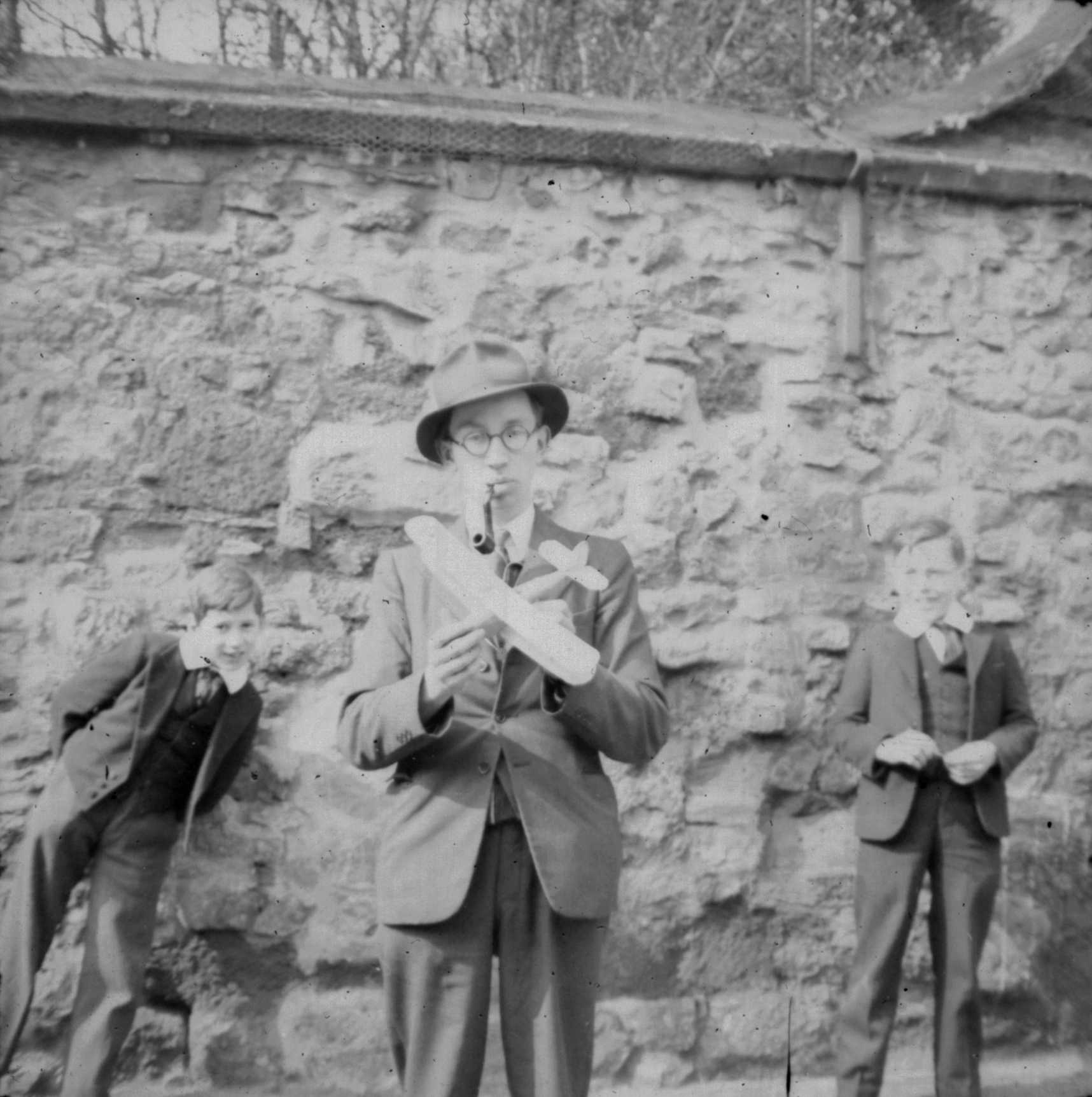 Self with Milner's plane. Exeter, Mar[ch]. 1942.